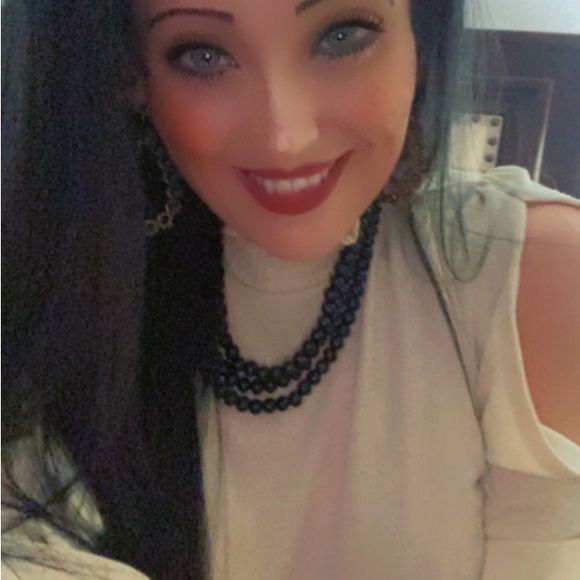 Meet your Posher, Tanya - Picture 15 of 15